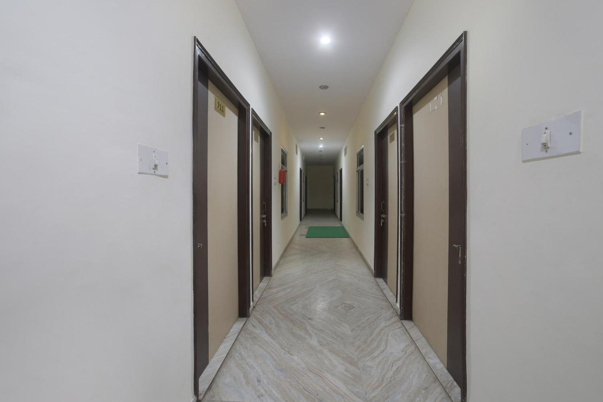 OYO 9929 Hotel Dhruv Jaipur Buitenkant foto